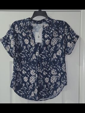 Navy Floral Short-Sleeve Blouse